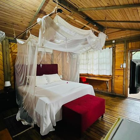 Triniti Oysterbay Hotel Dar es Salaam Eksteriør billede