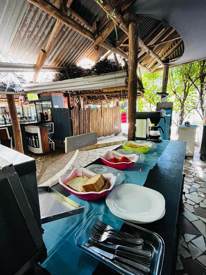 Triniti Oysterbay Hotel Dar es Salaam Eksteriør billede