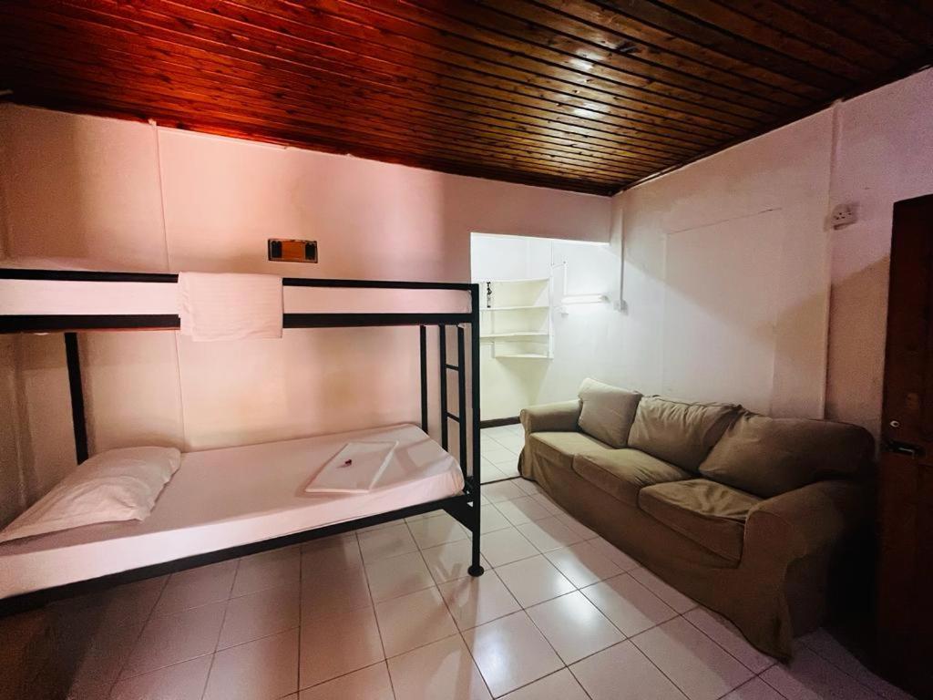 Triniti Oysterbay Hotel Dar es Salaam Værelse billede